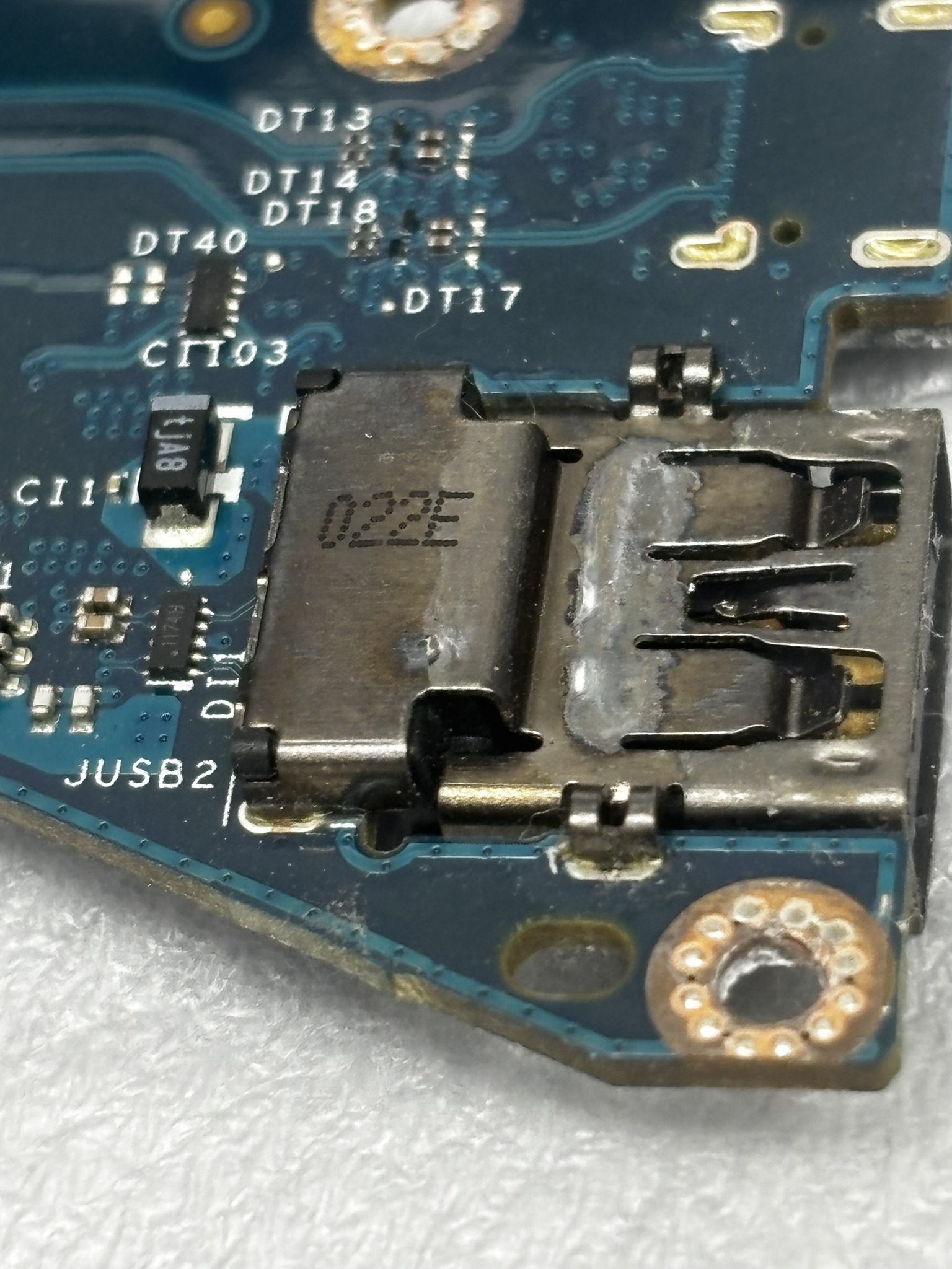 przegrzane złącze usb